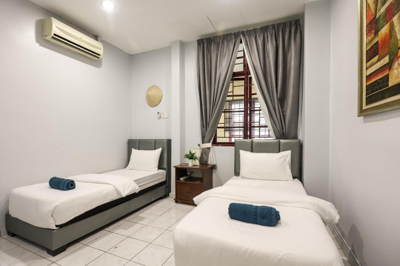 Kota Damansara Icozy Cove 10 Pax *