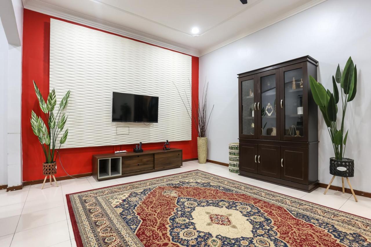 Kota Damansara Icozy Cove 10 Pax