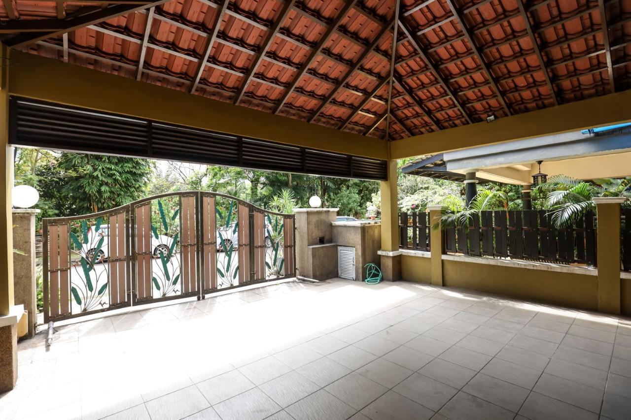 Holiday home Kota Damansara Icozy Cove 10 Pax *