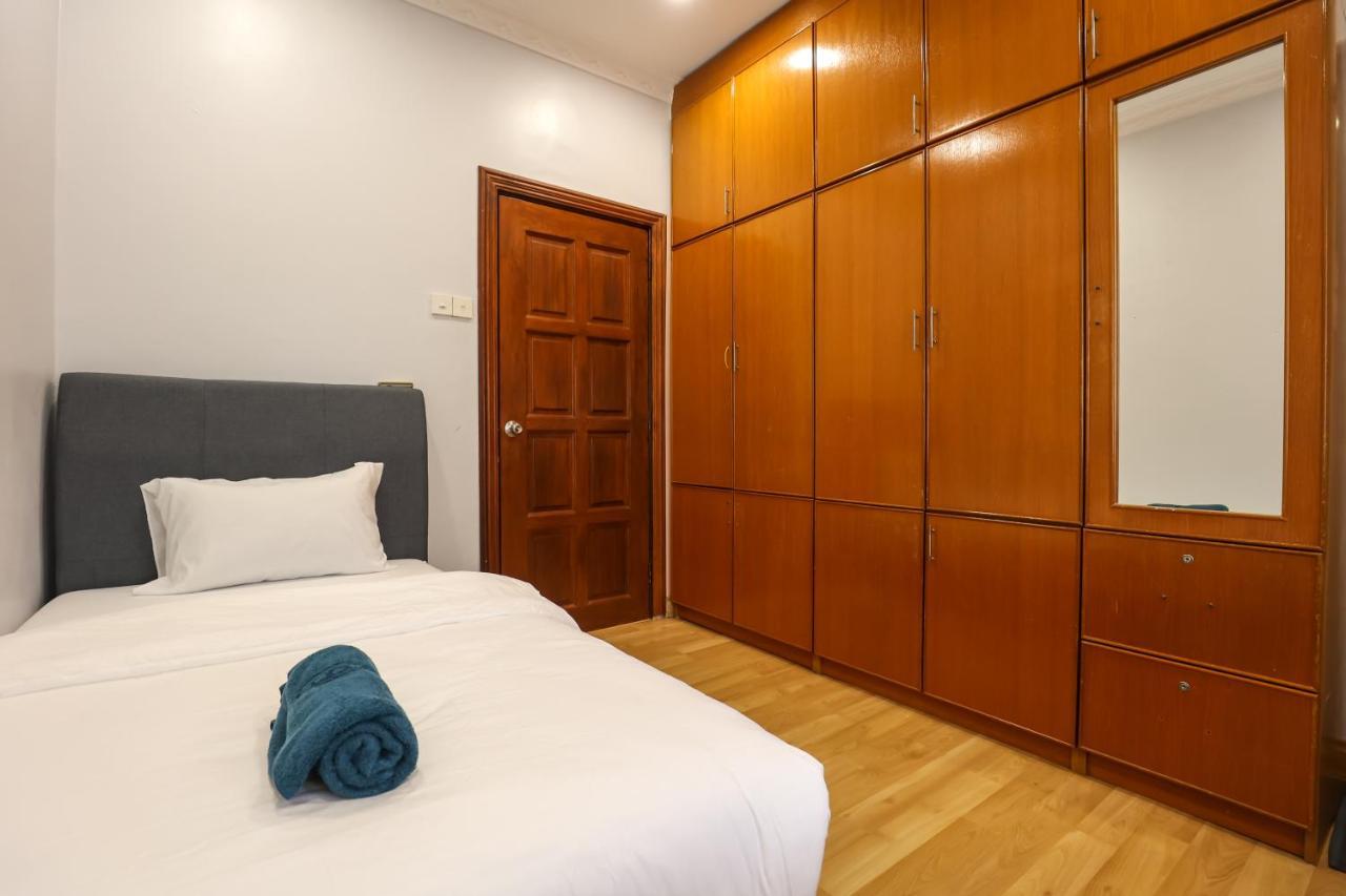 Holiday home Kota Damansara Icozy Cove 10 Pax Petaling Jaya