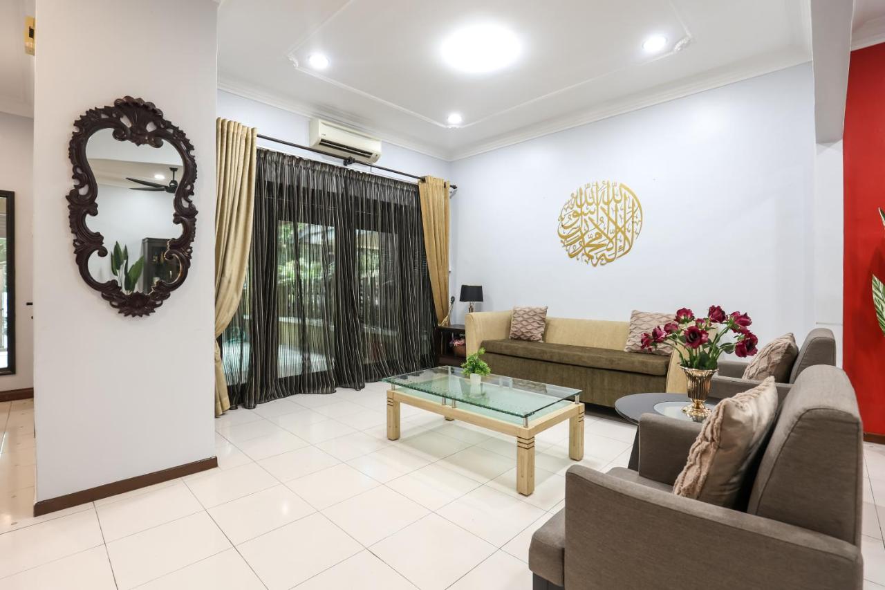 Holiday home Kota Damansara Icozy Cove 10 Pax